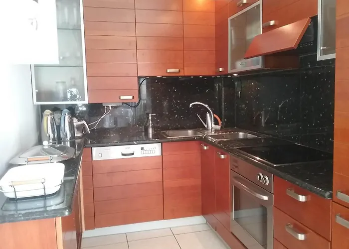 Luxury With Sea View! דירה פאטרה